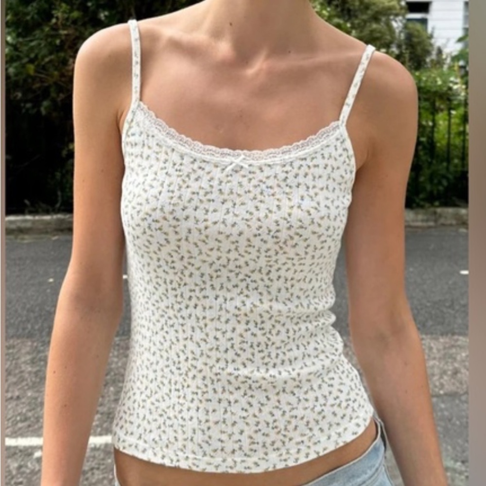 Brandy Melville Skylar Blue Floral Cami with Lace Trim